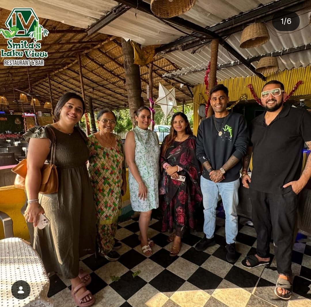Celebrity guests at Smita's Lake View