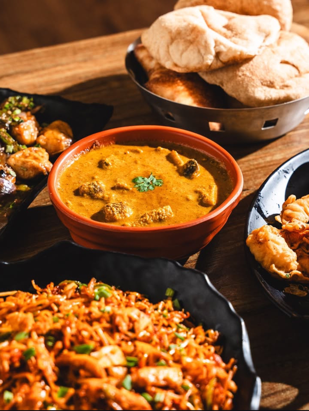 Goan curry, puris and pulled chicken spread