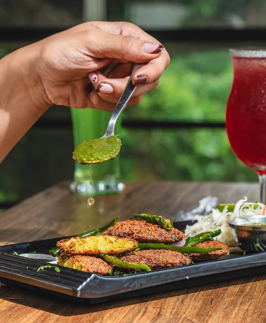 Crisp starters with house green chutney