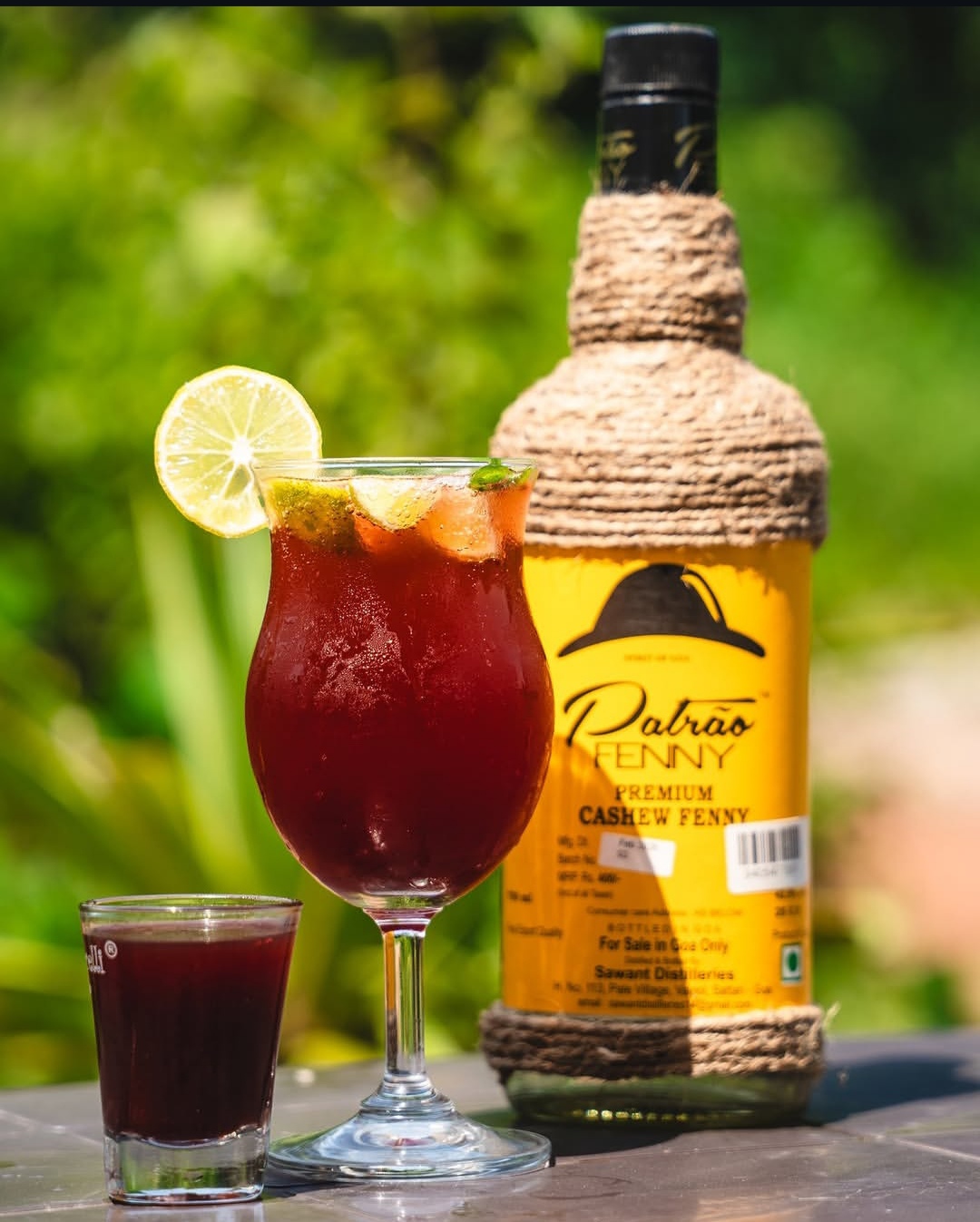 Signature cocktail with Patrão Cashew Fenny